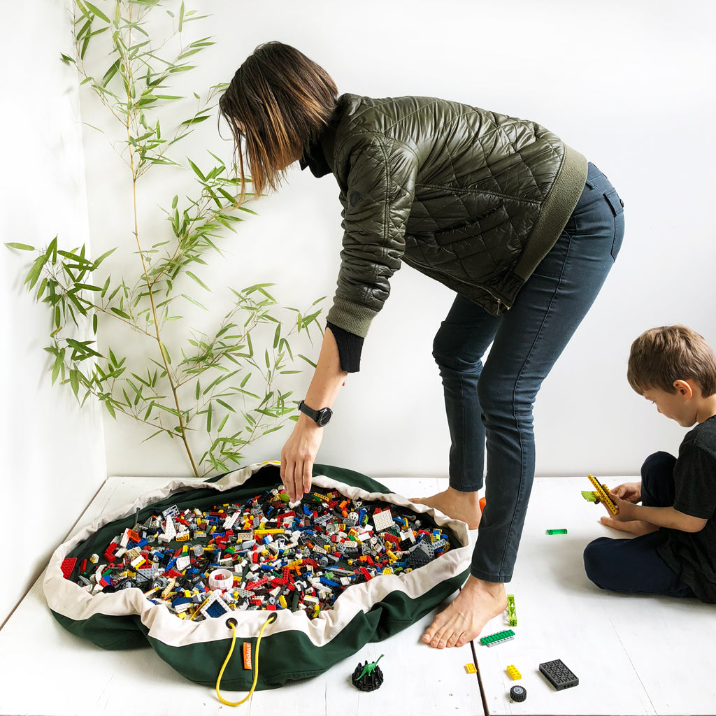 swoop green toy bag and playmat